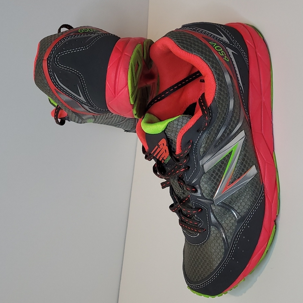 New Balance 650 V1 women's size 9 Gray, Pink, Green